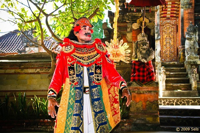 Танец Баронг на Бали