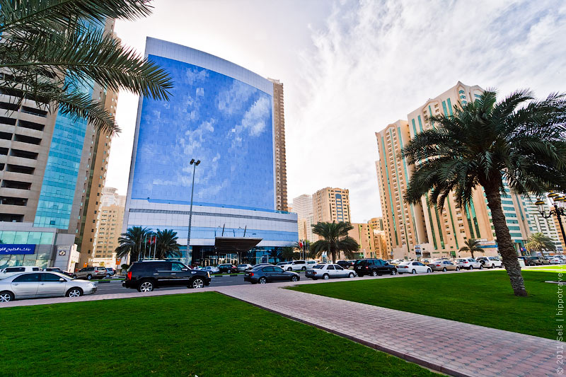 Отель Corniche Al Buhairah