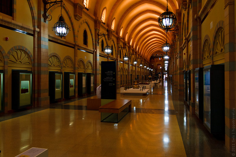 Внутри Музея исламской цивилизации в Шардже