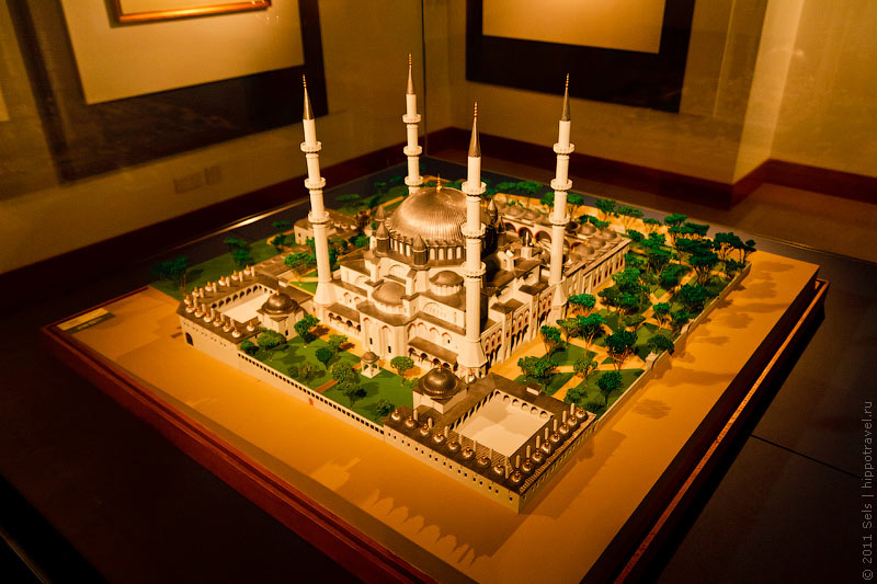 Макет мечети в музее Шарджи